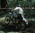 (200)